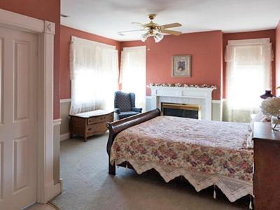 Victorian Veranda Country Inn ลอว์เรนซ์ ภายนอก รูปภาพ